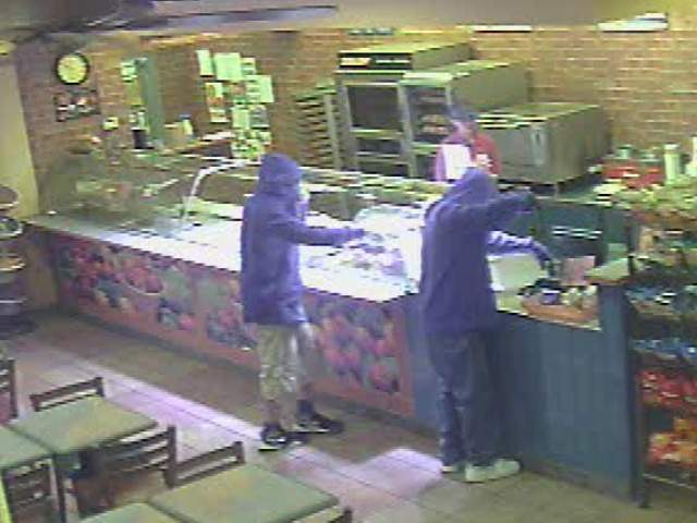 'Hooded Bandits' in Mesa