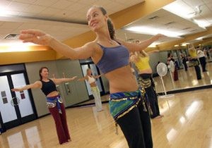 East Valley bellydancers show how to shake it 