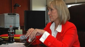 Brewer touts fiscally conservative policy 