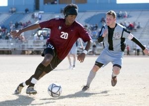 Hamilton edged in Mustang Classic final 