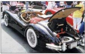 Jaguar XK 