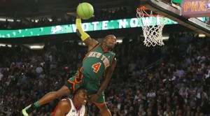 Robinson wins slam dunk contest 