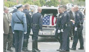 Police funeral draws hundreds from across state 