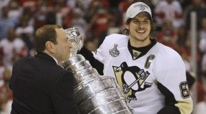 Penguins topple Red Wings to win Stanley Cup 
