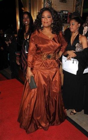 Oprah Winfrey says she weighs 200 pounds 