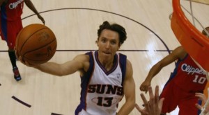 Suns celebrate holiday with rout of Clippers 