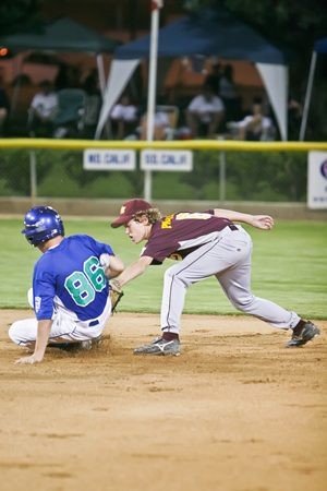 Chandler slugs past Nevada champ 