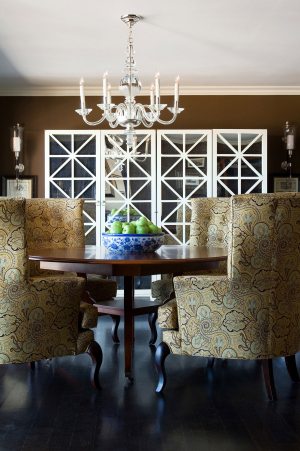 Invite a new dining-room table to dinner 