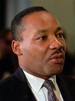 Belafonte to auction unknown papers of MLK 