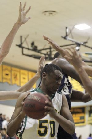Kellis beats Peoria by taking Russell out of equation 