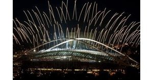 Olympics return to Greece in lavish event 
