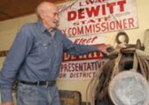 Former Mesa legislator DeWitt happy as gardener 