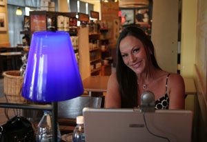 Scottsdale faces: Web site host broadcasts to world 
