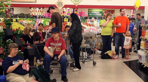 Valley endures long lines for H1N1 vaccine 