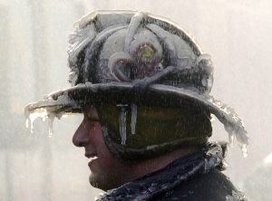Biting cold hits Northeast, keeps even skiers home 