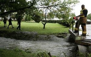 Midwest, South clean up after big storms 