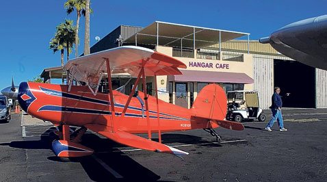Cafe's patrons park their planes at the door 