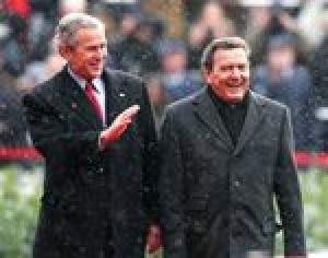 Bush, Schroeder denounce Iran nuclear aims 