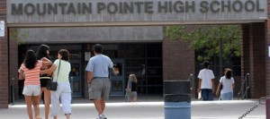 Ahwatukee school bans electronic devices on campus 