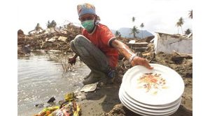 Americans speed aid to tsunami-hit Asia 