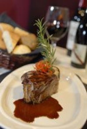 Review: EJ’s Steakhouse in Mesa 