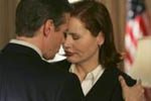 'Commander in Chief' seen as Clinton warmup 
