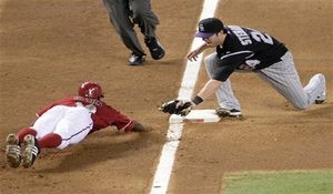 Rockies top D-Backs, 4-3 