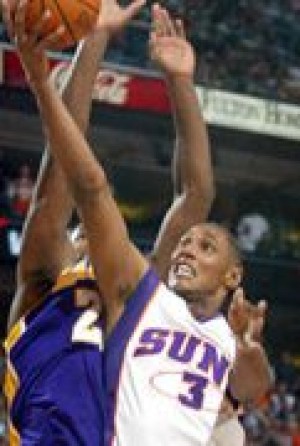 Phoenix scraps to win Game 5 
