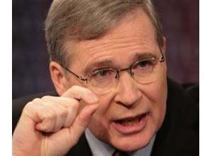 Aide: Bush not seeking cover for pullout 
