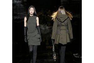 Gowns, suits grace NY runways 