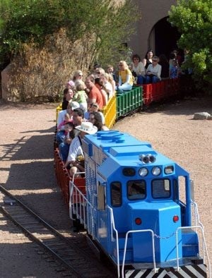 My favorite: Railroad park trains family in fun 