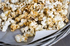Food-American Table-Popcorn