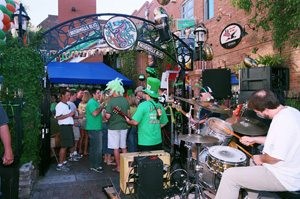 E.V. pubs, restaurants turn on the green for St. Patrick’s Day 