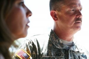 Governor honors Arizona Guard in ceremony 