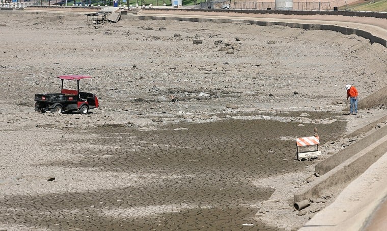 Tempe Town Lake cleanup