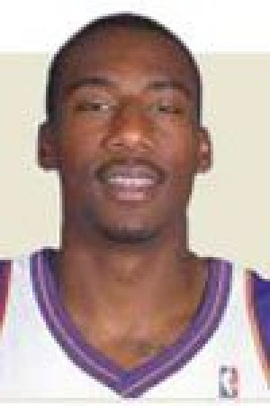 Suns' Stoudemire out at least four months 