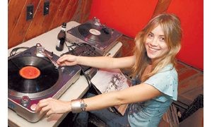 Catch Valley Fever with DJ Dana 