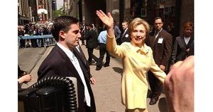 Hundreds show for Hillary Clinton book signing 