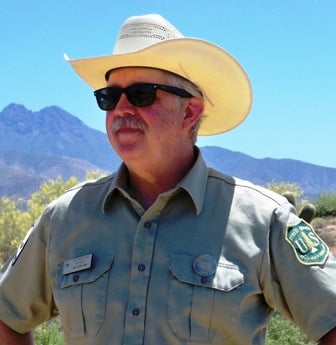 Mesa Ranger District volunteer