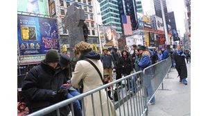Shows resume playing on Broadway 