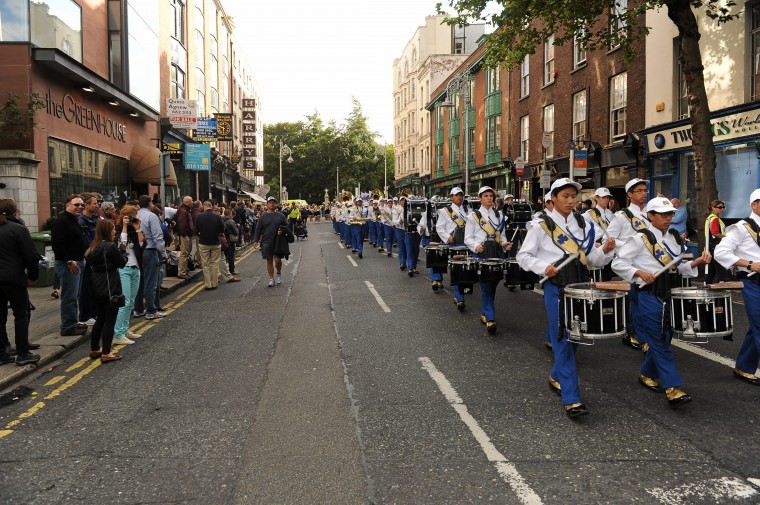 Global Ireland Football Tournament 2012 - Parade