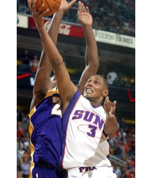 Phoenix scraps to win Game 5 