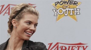 Young stars honored in Hollywood 