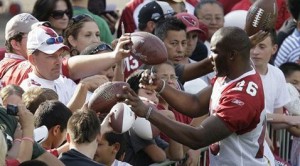 Wells returns to practice at Cardinals camp 