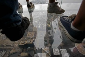 Sears Tower unveils 103rd floor glass balconies 