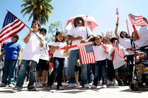 Arizona pushes Congress into immigration minefield 