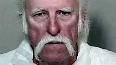 Suspect in van slaying charged with murder 