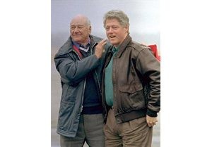President Clinton's stepfather dies 