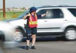 Gilbert traffic cops signal need for lights 