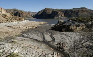 On empty: SRP drains Canyon Lake 